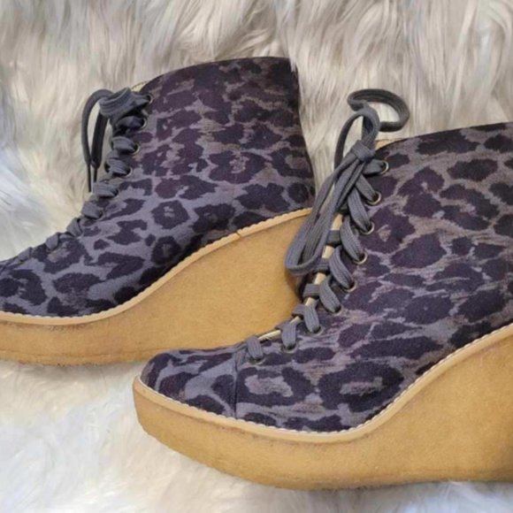 Stella McCartney Sz 37 Leopard Wedge Bootie - Picture 7 of 10